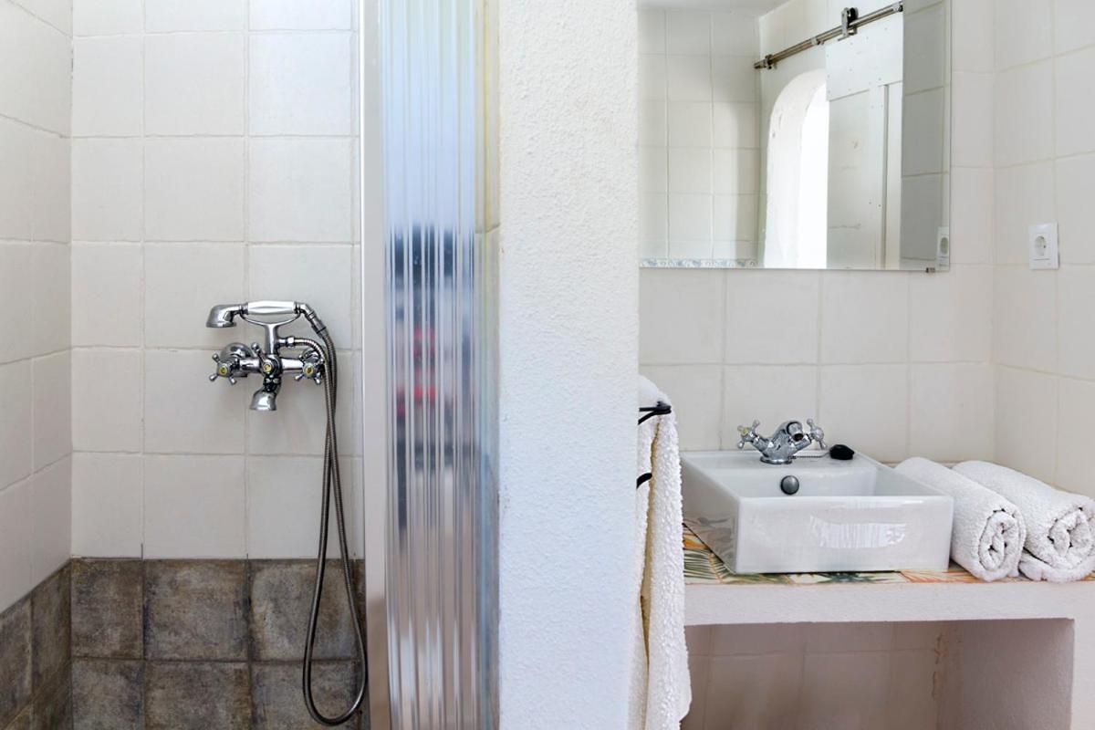 Casa Del Arrabal Guest House มอนเตฟริโอ ภายนอก รูปภาพ